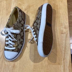Tan and gold Gema coach sneakers
